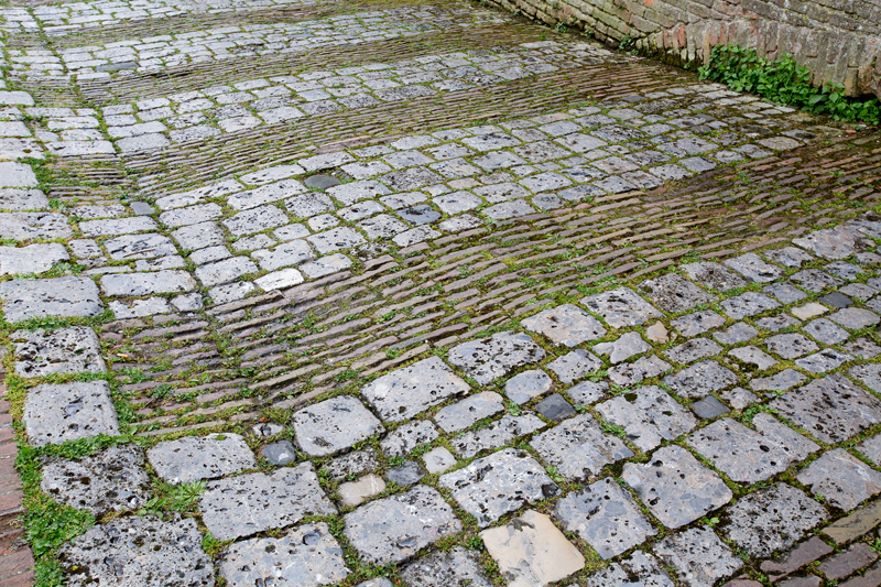 Pietre da torre nelle strade